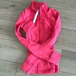 lululemon define jacket - size 2 - lip gloss pink